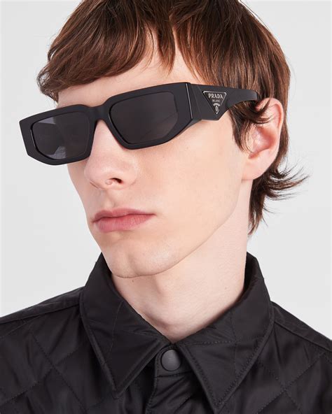 prada lunettes homme